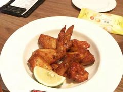 -拉亚汉堡经典餐厅(商城路店)
