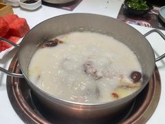 -洪氏嗨捞·猪肚鸡火锅(阳光天地店)