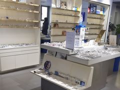 -视野联行眼镜•蔡司•依视路(温江店)