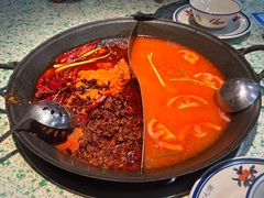 -鸿姐老火锅(疁城新天地店)
