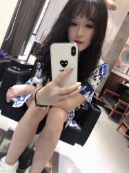 -FRIDAY星期五专业美发沙龙