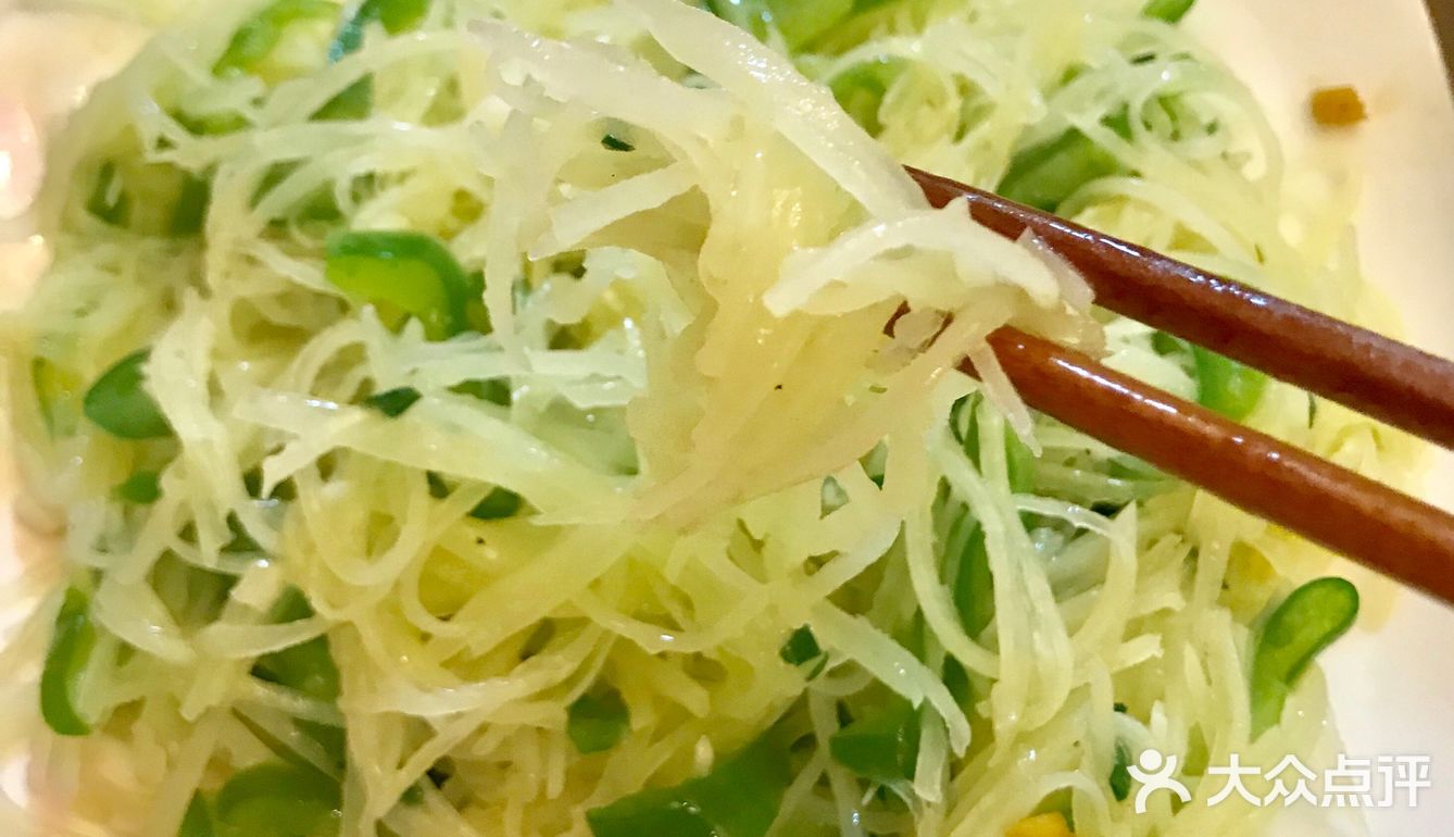 我拿手的主食菜谱青椒土豆丝