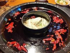 -舒家大院重庆老火锅(纪念塔店)