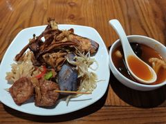 -百荷园蔬食自助餐厅(德辉广场店)