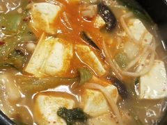 -崔英子朝韩民俗风味烤肉烤串城(大东店)