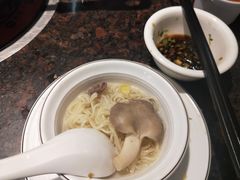 -八合里潮汕鲜牛肉火锅(深圳海岸城店)