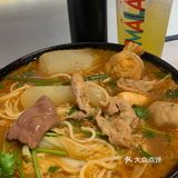 终于来打卡肥汁米蘭香港米线了 