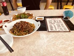 -华威达牛庄(黄埔大道西店)