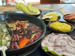 -重庆故事姊妹老火锅(财经学院店)