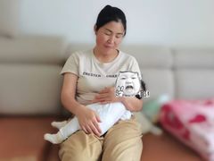 -乐禧母婴全自营月嫂(宝山店)