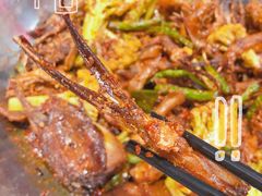 -嘎嘎鸭下巴·爆辣干锅(明教寺店)