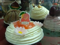 -红宝石·鲜奶小方·海派西点房(金杨店)