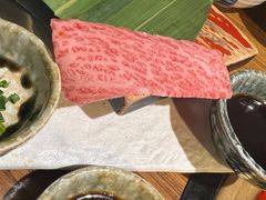 -炼火烤肉店