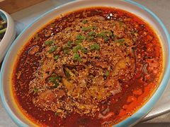 -有红鸡毛店·川菜(建设路店)