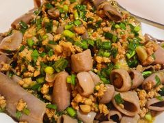 -前海沿·青岛菜(李沧万达店)