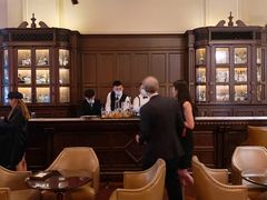 -LONG BAR 廊吧(外滩华尔道夫酒店)