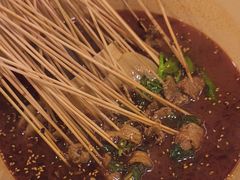 -拈签一笑黄牛肉辣卤串串