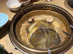 -余欢领鲜火锅(新街口店)