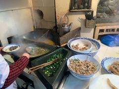 -锦泓老字号猪脏粉(东联大厦店)