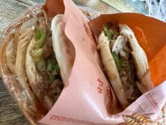肉夹馍-八分场凉皮老店(正宗)