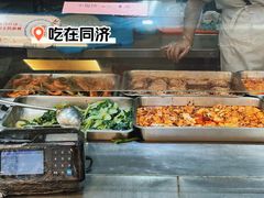 -同济大学本部学苑饮食广场