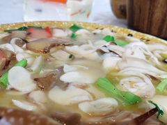 -小辣椒·川菜馆·羌家铜锅土火锅(茂县店)
