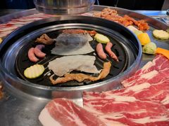 -哈哈碳都·牛肋条无限自助烤肉(台江万达店)
