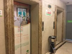 -维也纳酒店(上海虹桥枢纽松江新桥店)