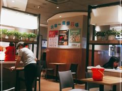 大堂-肯德基(东直门来福士店)