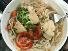 -乌托邦酒吧和餐厅