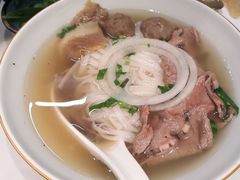 -美奈小馆·越南料理(中航城君尚购物中心店)