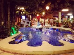 -泉城欧乐堡戏水湾艺术养生温泉