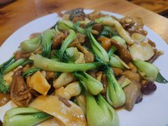 -五谷丰登·胶东海鲜·家常菜(张村店)