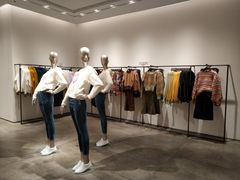 -URBAN REVIVO(西安Momopark店)