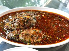 藿香鲫鱼-月圆霖特色农家乐