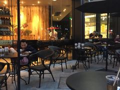 露天位-星巴克臻选(深圳东海缤纷天地店)