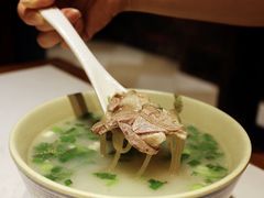 -丁里羊肉小镇(天鹅湖总店)