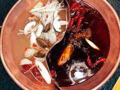 -渝味村火锅厅(白楼店)