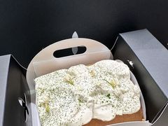 -白蘭BLANK(杭州湖滨银泰in77C区店)