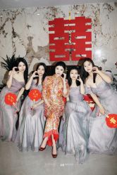 点击看大图 -GODDESS WHITE婚纱礼服(鹏城动力大厦店)
