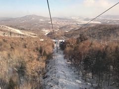 -亚布力新体委滑雪场