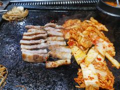 烤五花肉-韩阳王石板烤肉