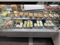 -白玉兰食品(中山公园龙之梦店)