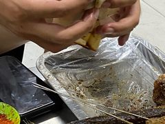 -老广烧烤(骆驼山康馨园店)