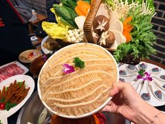 -辣莊重庆老火锅(威海高铁站韩乐坊店)