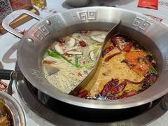 -大芊金重庆串串火锅(南京路店)