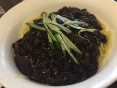 炸酱面-桃园中华料理炸酱面(燕儿岛路店)