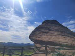 -磬锤峰森林公园