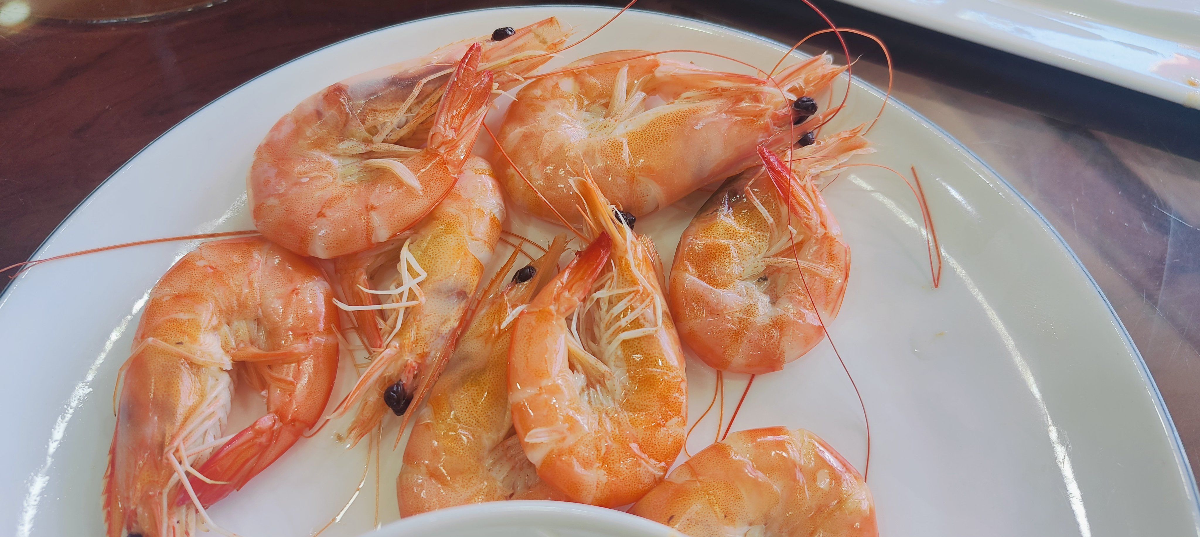 推荐当地的盐田虾,口感比海白虾好!