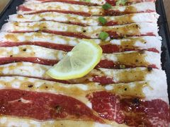 柠檬香草黑椒牛五花-小米烤肉·和牛原切-创意韩料(东关店)